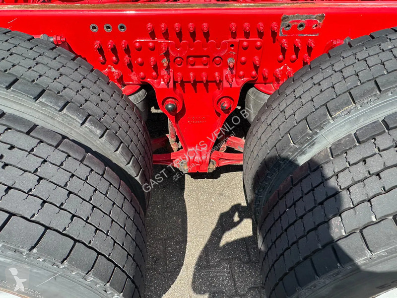 Kamion Volvo 16750 6x4 Globe XL Chassis...