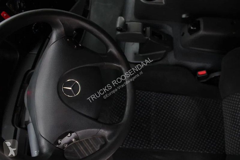 Kamion Mercedes 1018 + LIFT