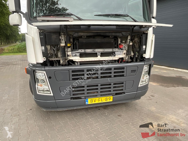 Kamion Volvo FM 9.380 6x2 Euro 5 Tanker Truck...