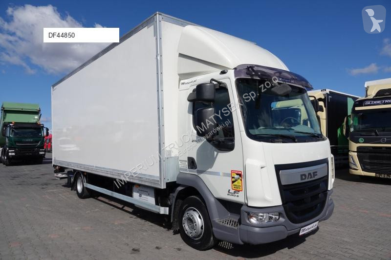 Camion DAF LF 210