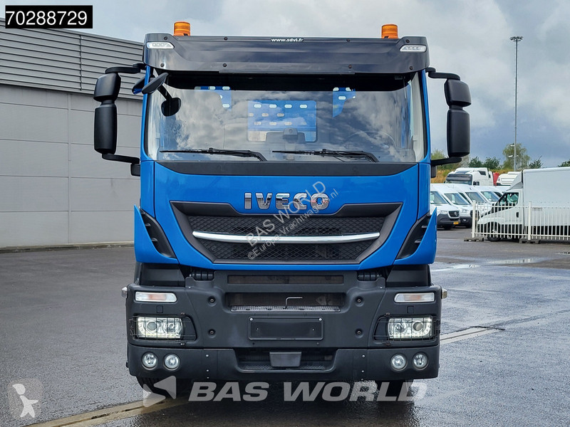 Camión Iveco X-Way 420 6X2 Machine transporter...
