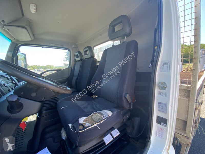 Camion Nissan DIVERS
