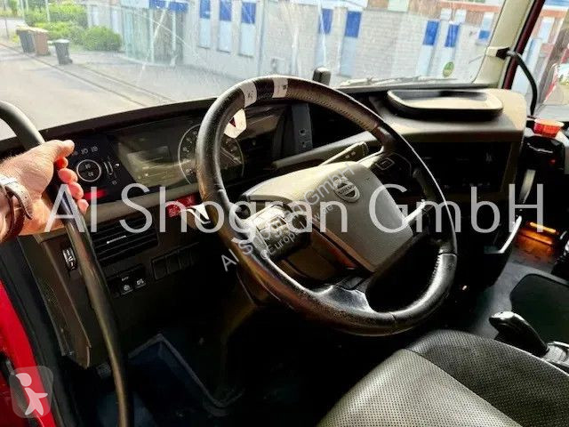 Camion Volvo 6X2/Meiller RS...
