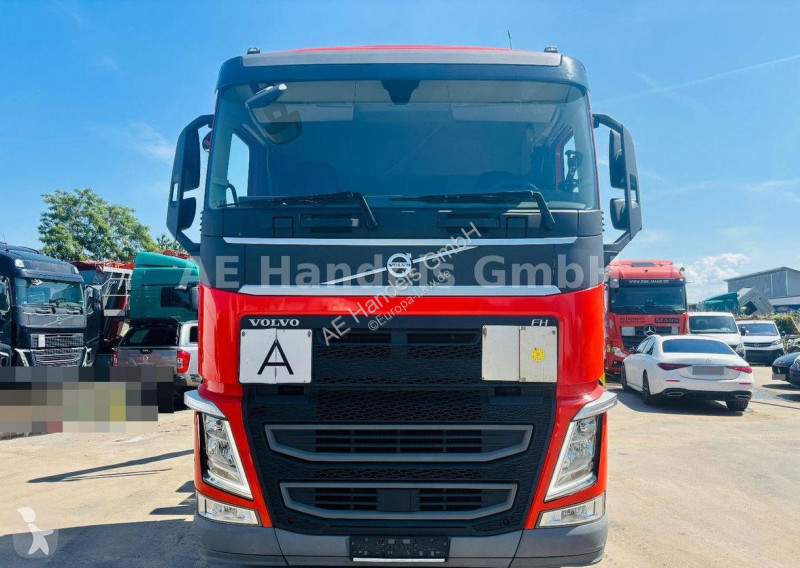 Vrachtwagen Volvo 420