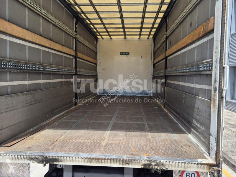 Camion Scania 320