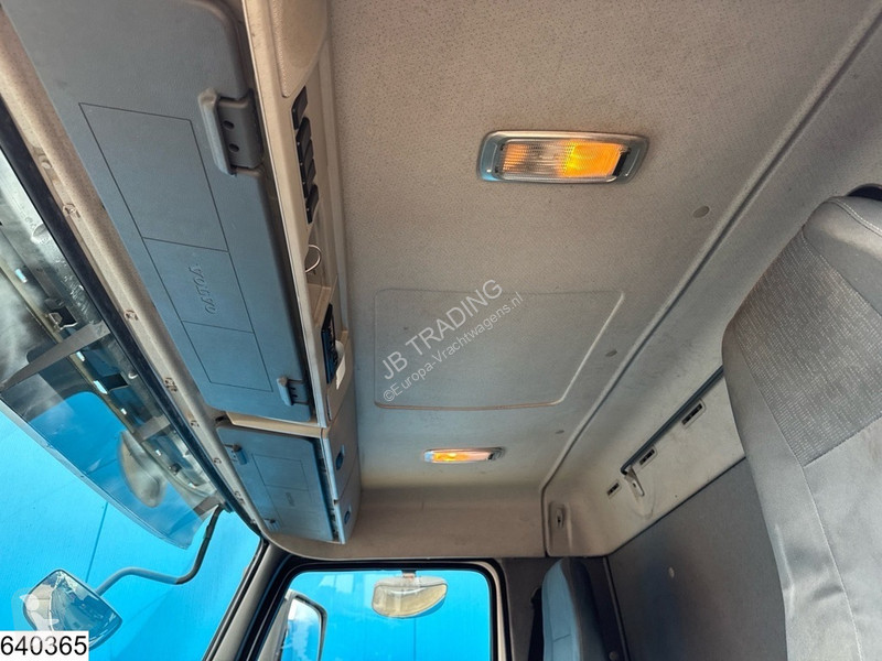 Camión Volvo 8x4, EURO 5, PTO