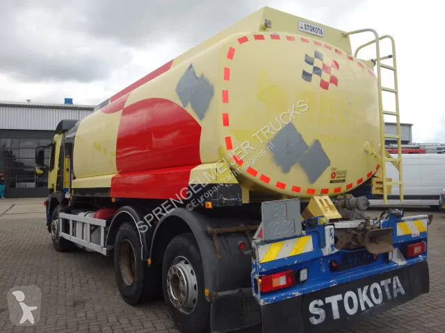 Camion Volvo 18500liter tank,AIRCO,MANUAL GEARBOX