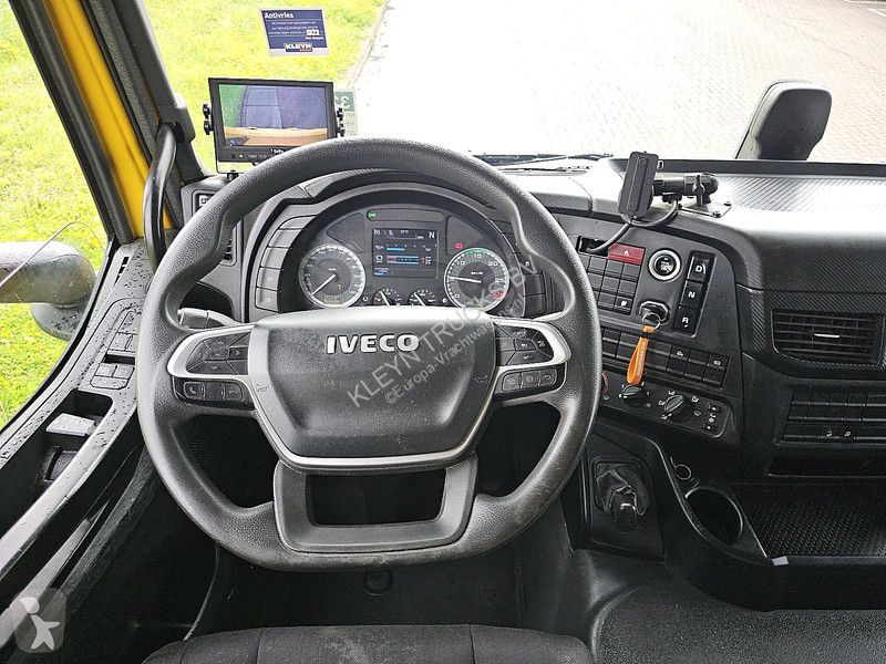 Camion Iveco AD190S33 2T TAILLIFT AIRCO