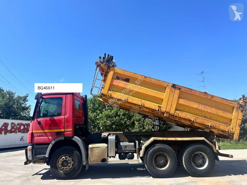Camion Mercedes 3341