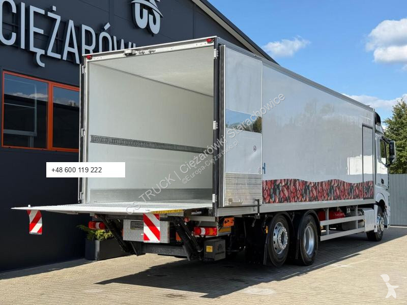 Camion Mercedes 2542
