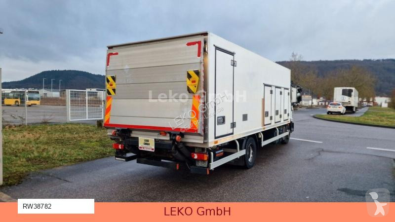 Camion Iveco 120 E 22