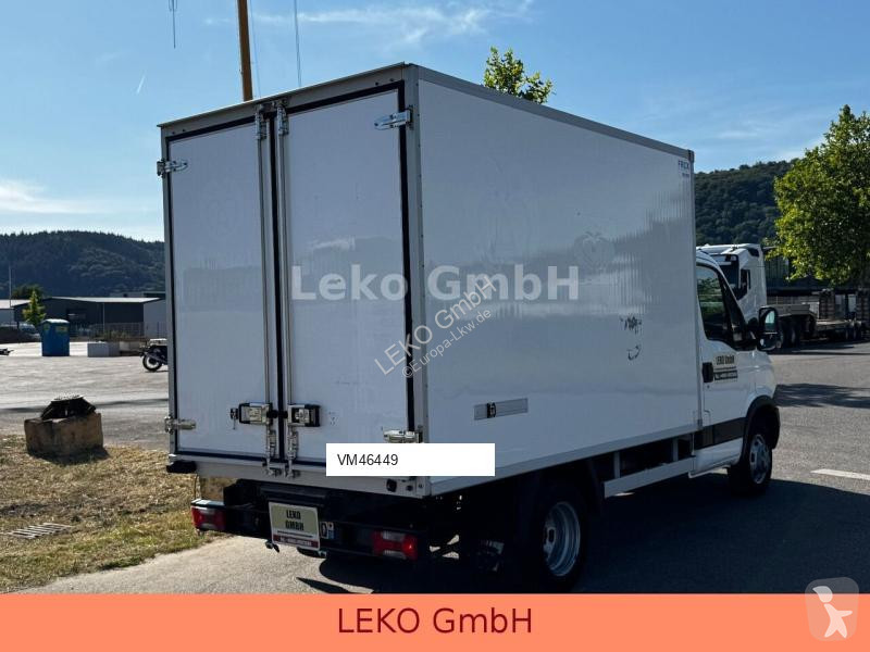 Kamion Iveco 35C13 Mit Carrier Xr 350