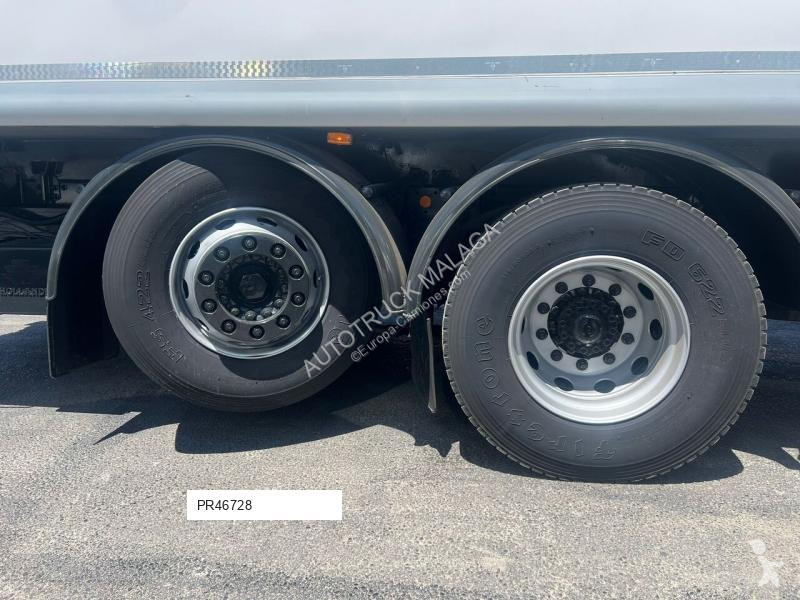 شاحنة Iveco 360