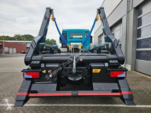 Camion MAN TGS 26.520 Absetzkipper HYVA 18 TAZ...