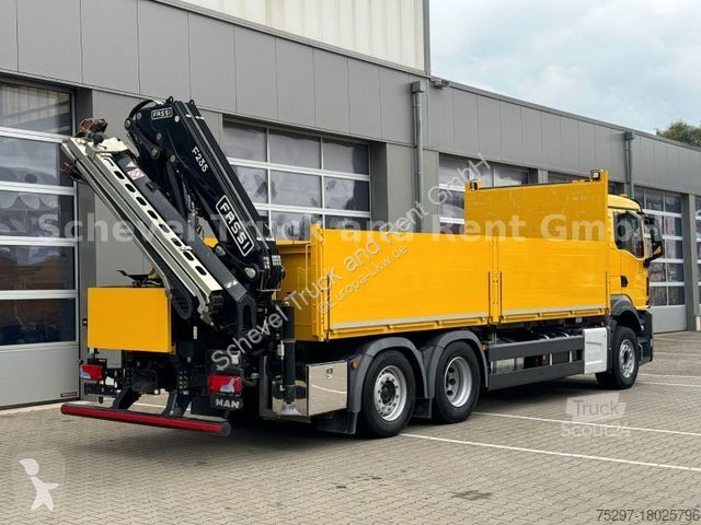 Lastbil MAN TGS 26.430 6x2-4 Pritsche mit FASSI...