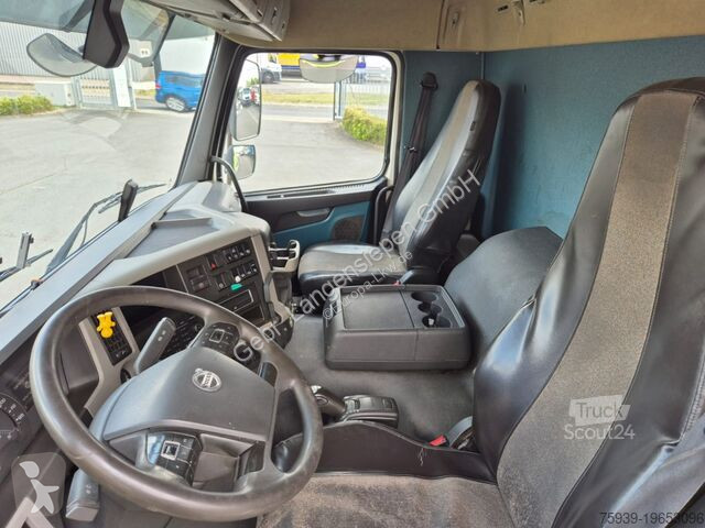 Kamion Volvo 4x2