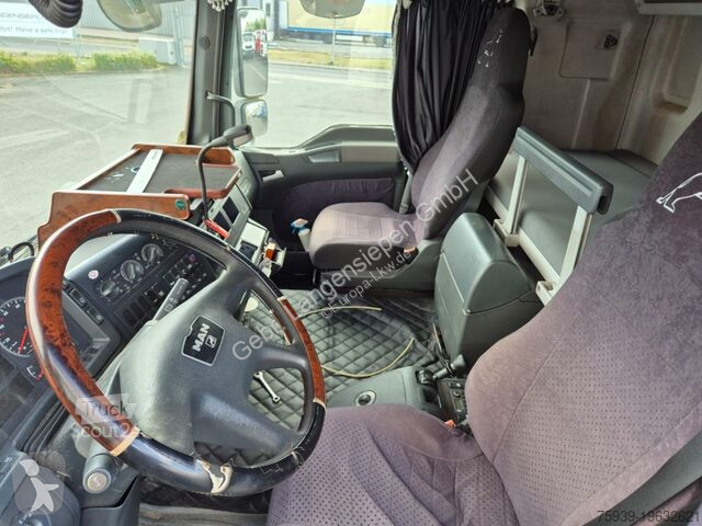 Kamion MAN TGA 26.390 6x2