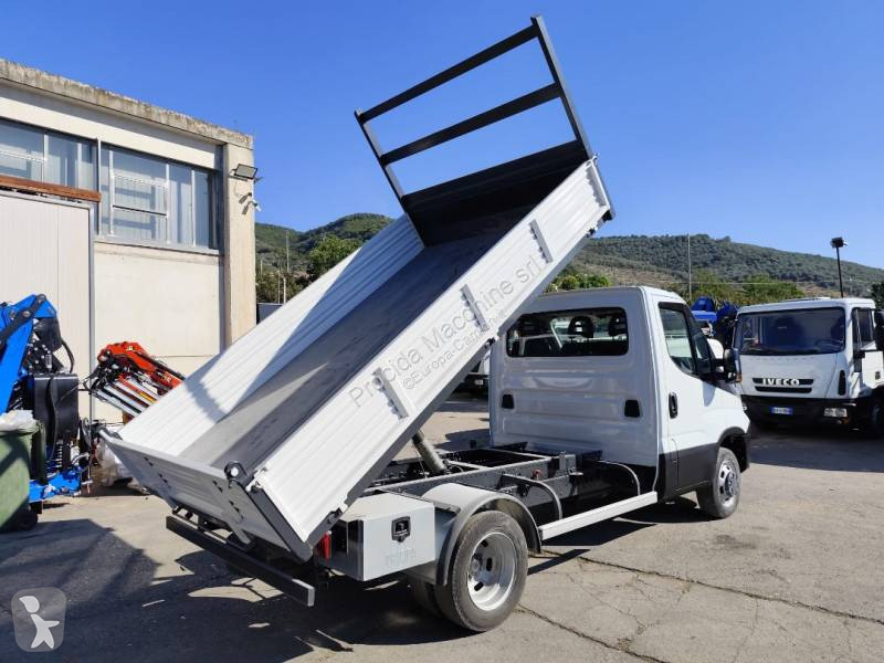 Véhicule utilitaire Iveco