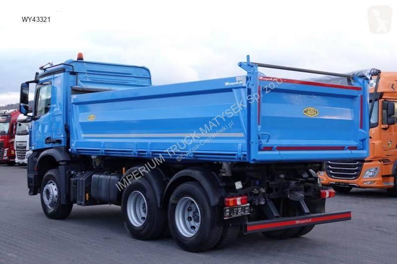 Camion Mercedes AROCS