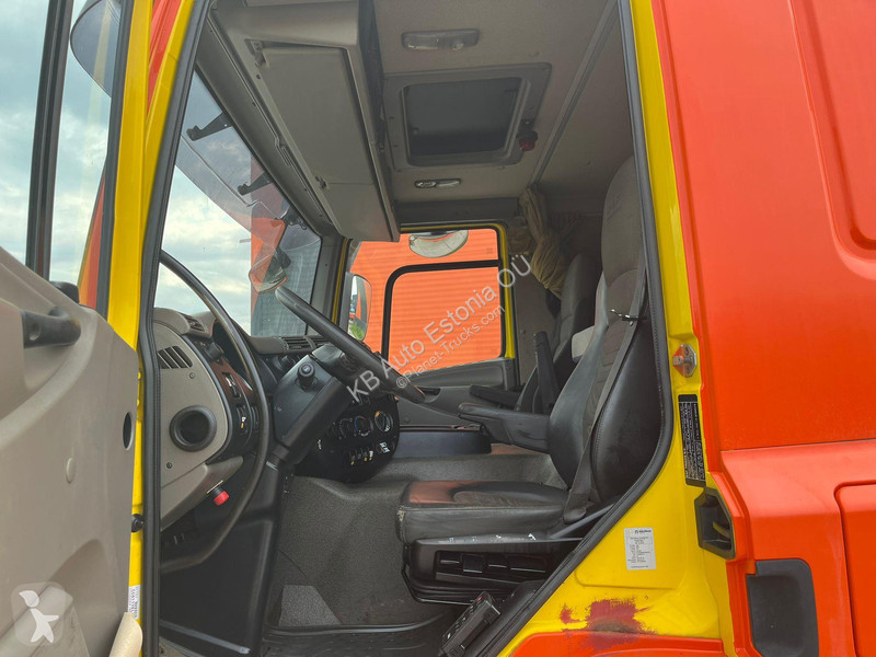 Camión DAF 6x2 CHASSIS