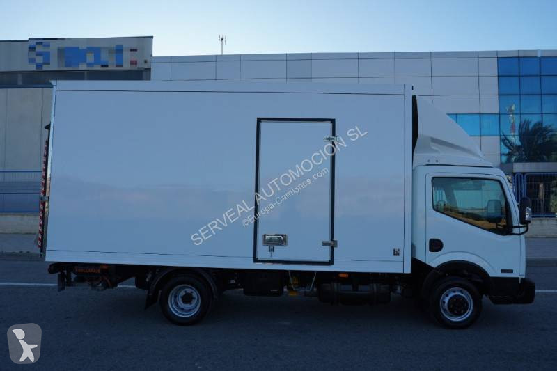 Camion Nissan