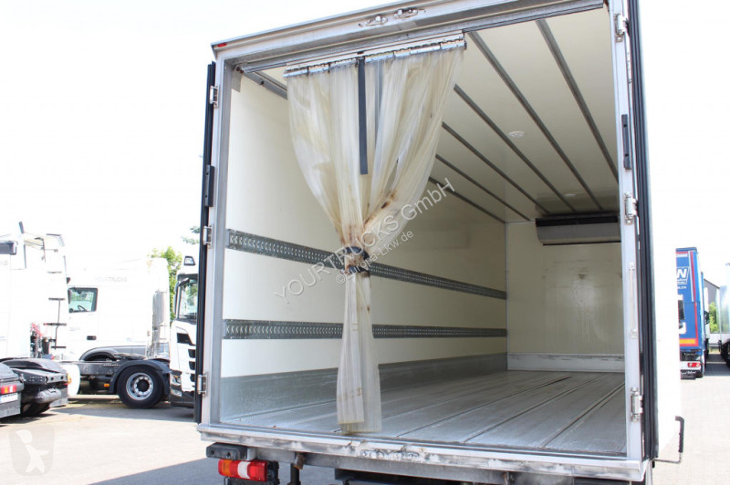 Kamion Mercedes 1221 E6 TK T-800 R Strom Türen+LBW