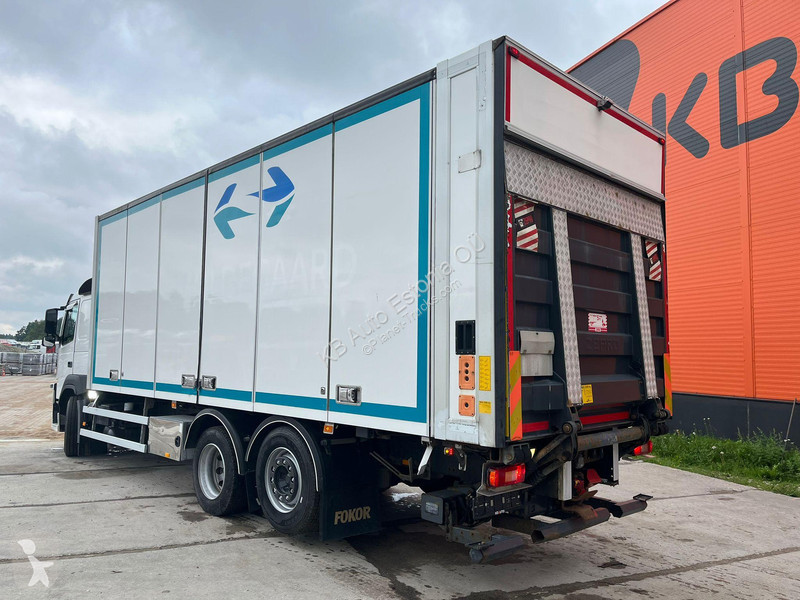 Kamion Volvo 6x2 RETARDER BOX L=7672