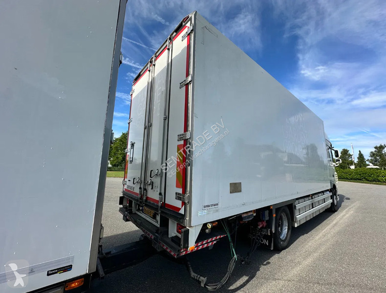 Kamion DAF SSC ONLY 636.000 KM TAIL LIFT...