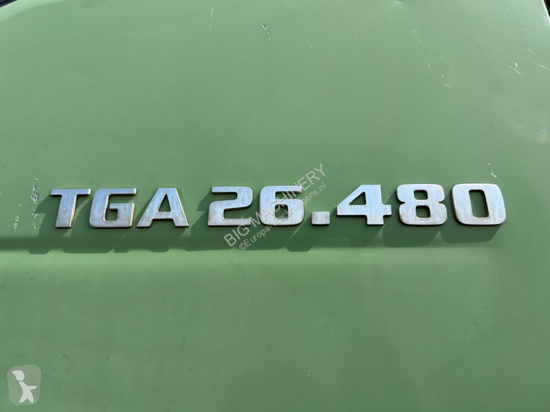 Lastbil MAN TGA tipper + HMF crane