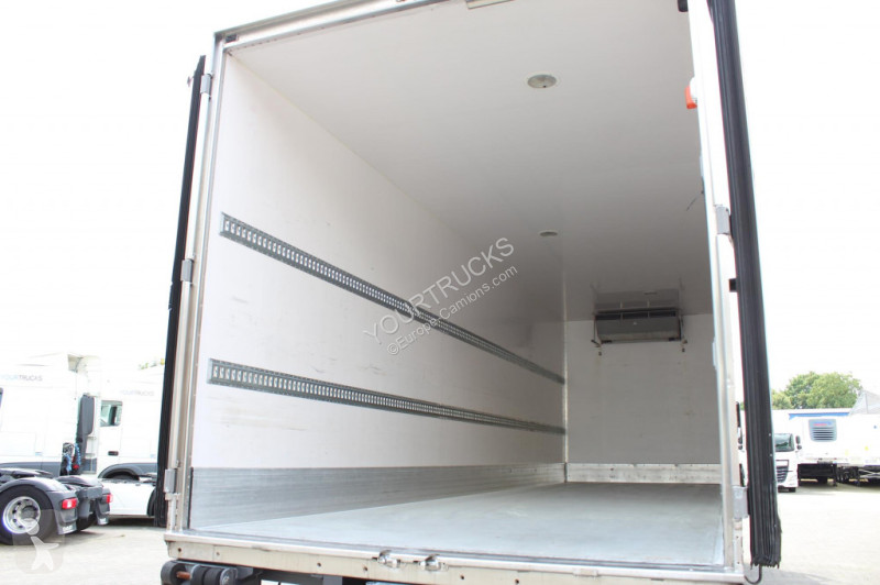 Camion Mercedes 1827 E6 CS 1050 LBW Seitentur
