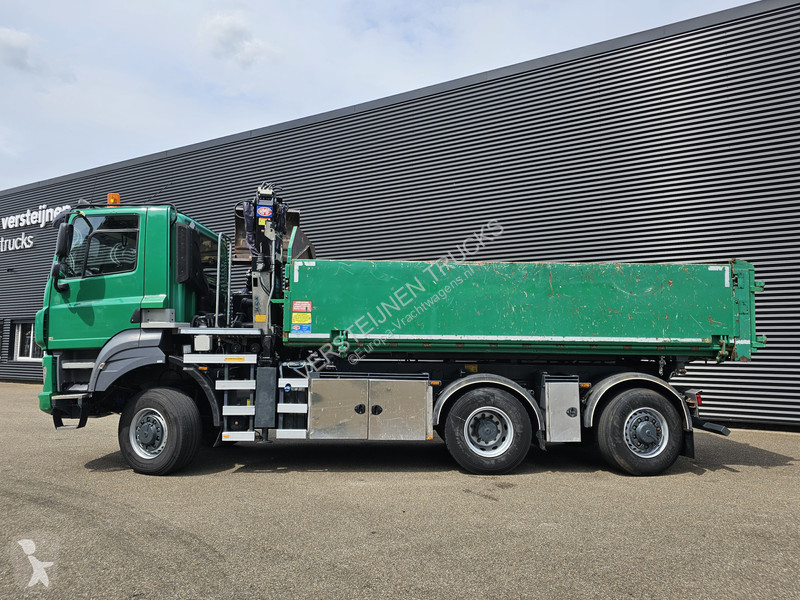 Lastbil Tatra T158/II 6X6 / HMF Z CRANE + 2...