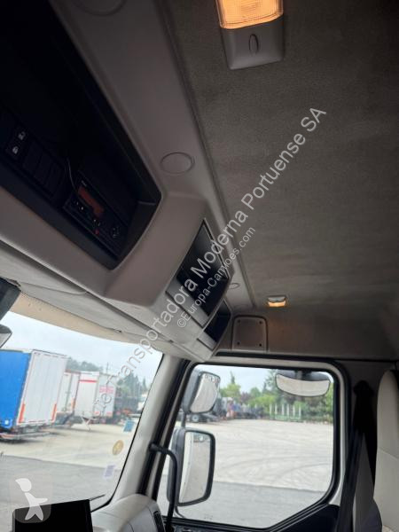 Camion Renault 300 DXI