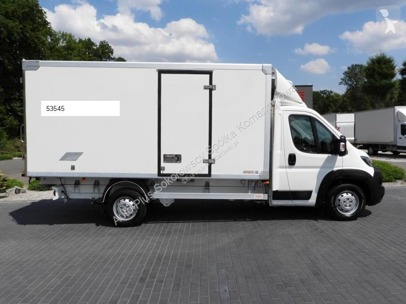 Camion Peugeot BOXER CHŁODNIA KONTENER 0*C 8...