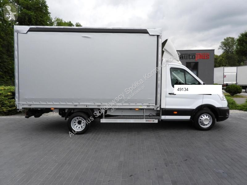 Véhicule utilitaire Ford TRANSIT  PLANDEKA 8...