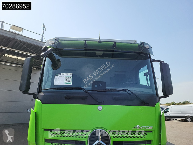 Kamion Mercedes 1827 4X2 19tonner 2tons...