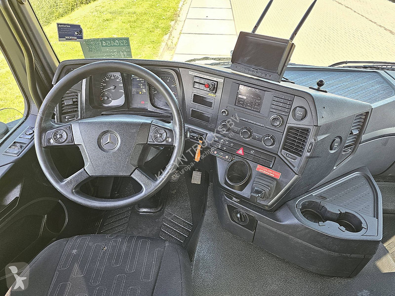 Kamion Mercedes AROCS 3 HIABX-Hipro 232ES-5