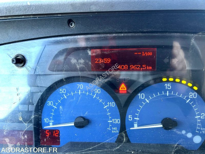 Lastbil Renault MIDLUM 220