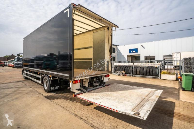 Kamion Renault  D250 16T.- 36000 KM +DHOLLANDIA...