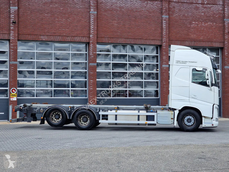 Camion Volvo 13500 Globetrotter XL 6x2 - BDF -...