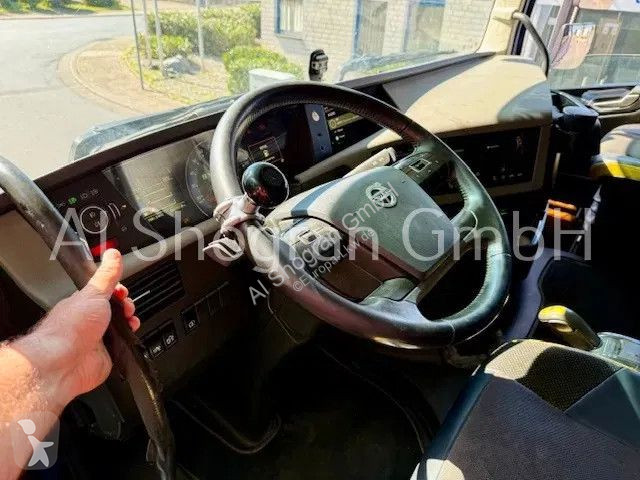 Camion Volvo 16750 6x4/Kran Jonsered...