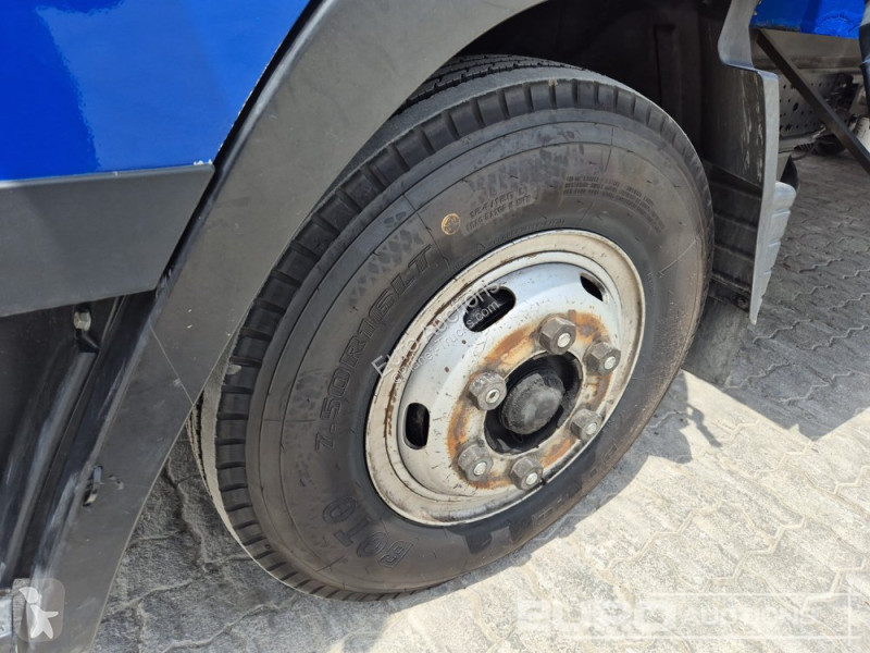 Camion Mitsubishi