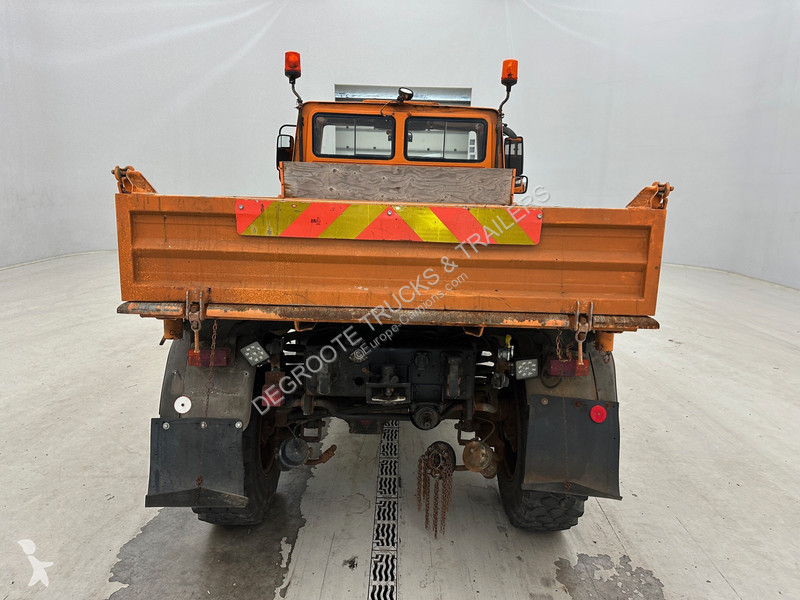 Camion Mercedes U427