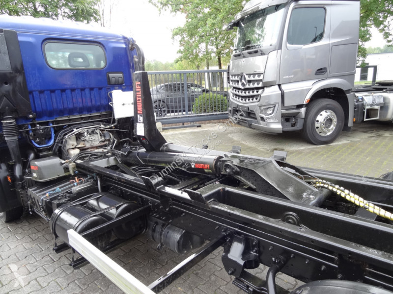 Kamion Renault D180.75 Haken Multilift