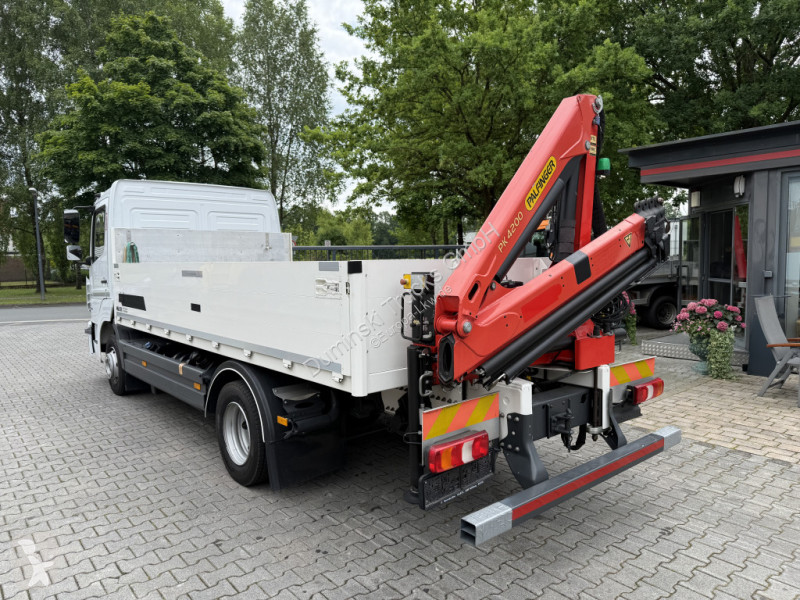 Kamion Mercedes 821 Kran Palfinger PK4200
