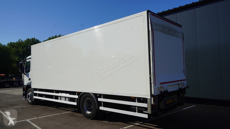 Kamion Mercedes ANTOS CLOSED BOX 429.000KM