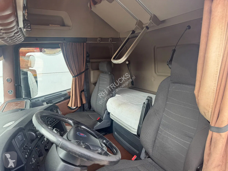 Vrachtwagen Scania 6X2 EURO6 + VAN ECK HANGER