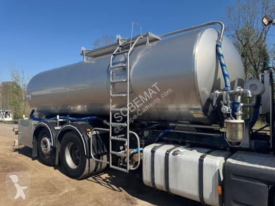 Camion Scania 420