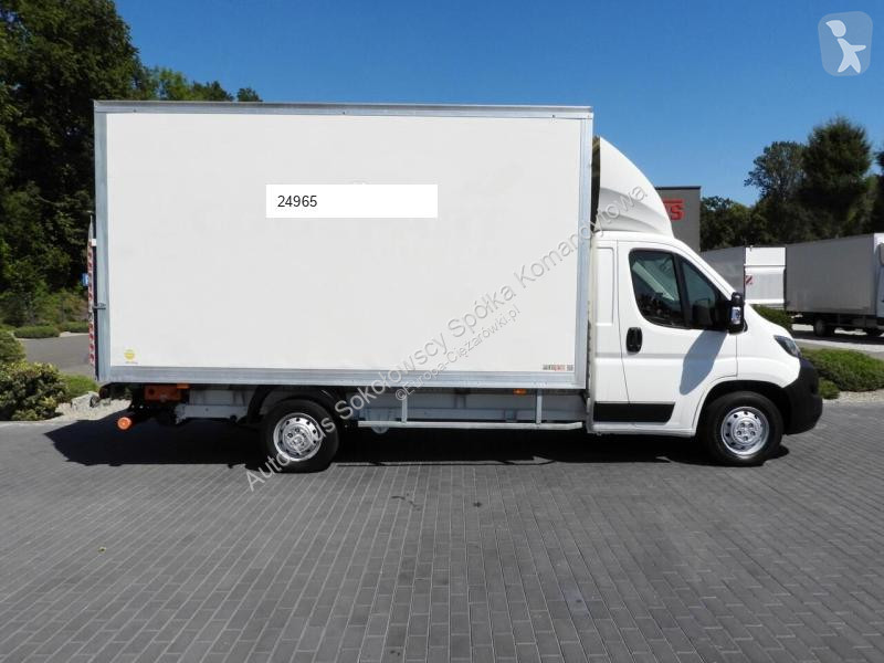 Nyttofordon Peugeot BOXER KONTENER WINDA 8...
