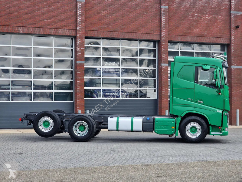 Camion Volvo 16750 Lowroof 6x2*4 - Chassis -...