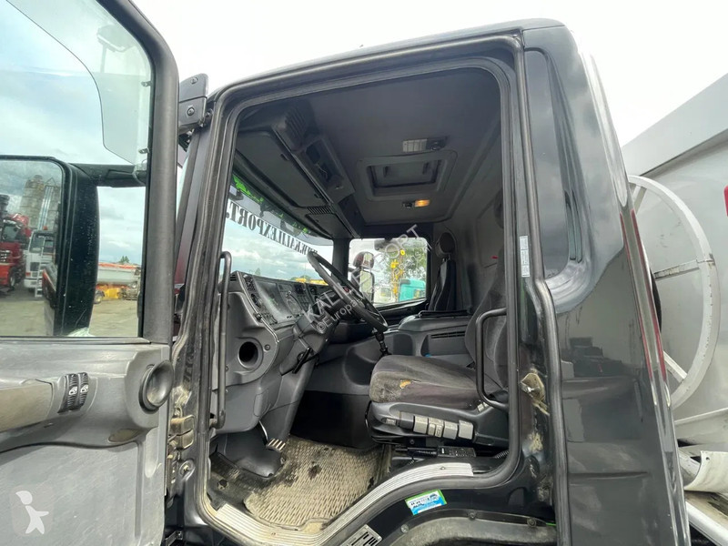 Camion Scania P-230 Fuel Tank Truck 13.240L...